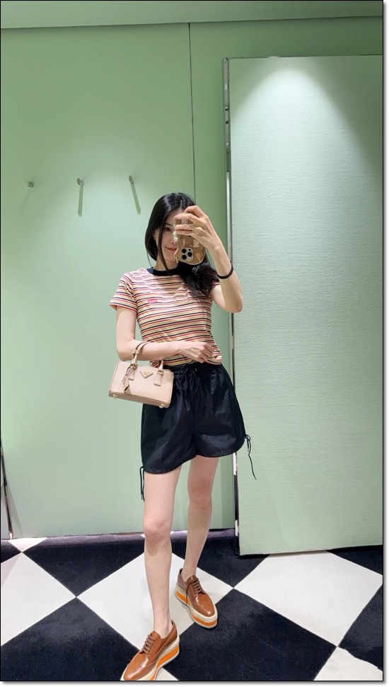 eeb9d8734a3cf7ac4a4c44ef9055dcc6_1752209303_79.jpg