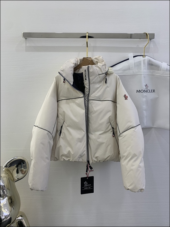 1544c87de6eec266ab69dc7794aa6e67_1761723504_0325.jpg 1544c87de6eec266ab69dc7794aa6e67_1761723504_0325.jpg