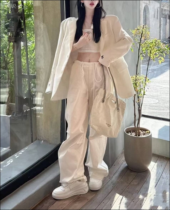 b708ba602d805bd6bd7d01513dd1b1e8_1761780131_1125.jpg b708ba602d805bd6bd7d01513dd1b1e8_1761780131_1125.jpg