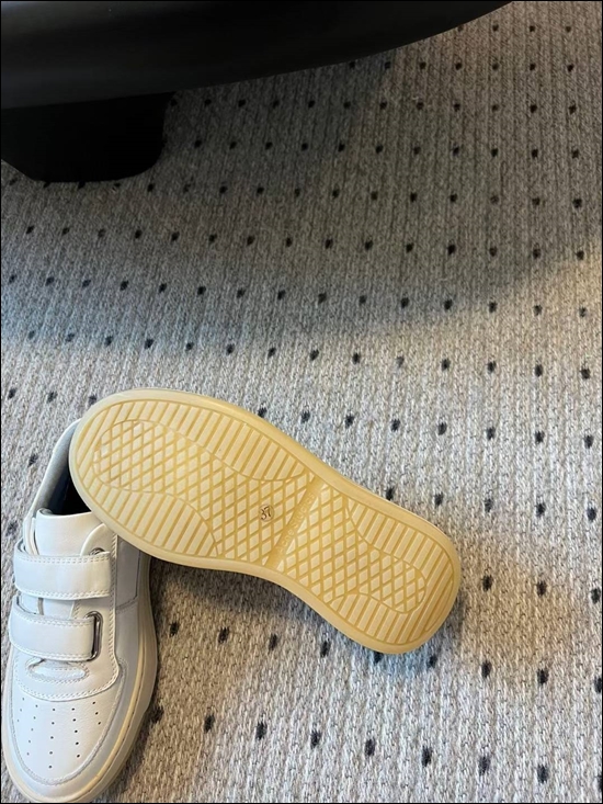 b708ba602d805bd6bd7d01513dd1b1e8_1761780179_2883.jpg b708ba602d805bd6bd7d01513dd1b1e8_1761780179_2883.jpg