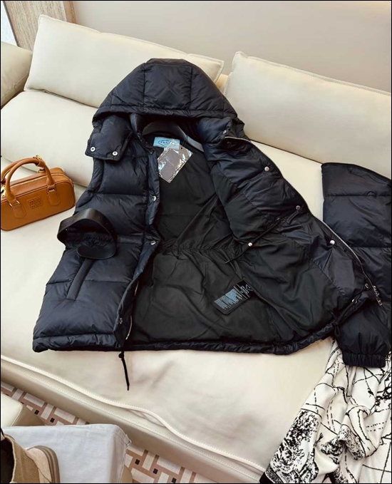 b85b628efaf7aad797a3462f32e5bef6_1761556431_1458.jpg b85b628efaf7aad797a3462f32e5bef6_1761556431_1458.jpg