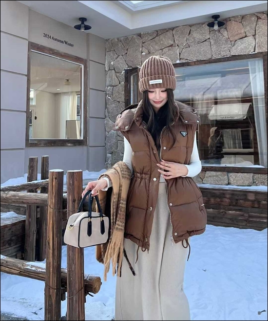 b85b628efaf7aad797a3462f32e5bef6_1761556453_8676.jpg b85b628efaf7aad797a3462f32e5bef6_1761556453_8676.jpg