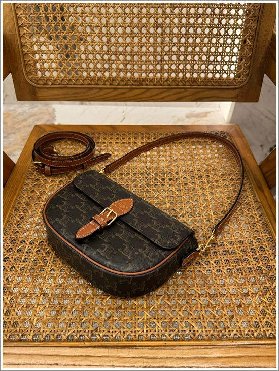 0003e089573b3bdd86a0374c3a2d68fb_1763090248_7432.jpg 0003e089573b3bdd86a0374c3a2d68fb_1763090248_7432.jpg