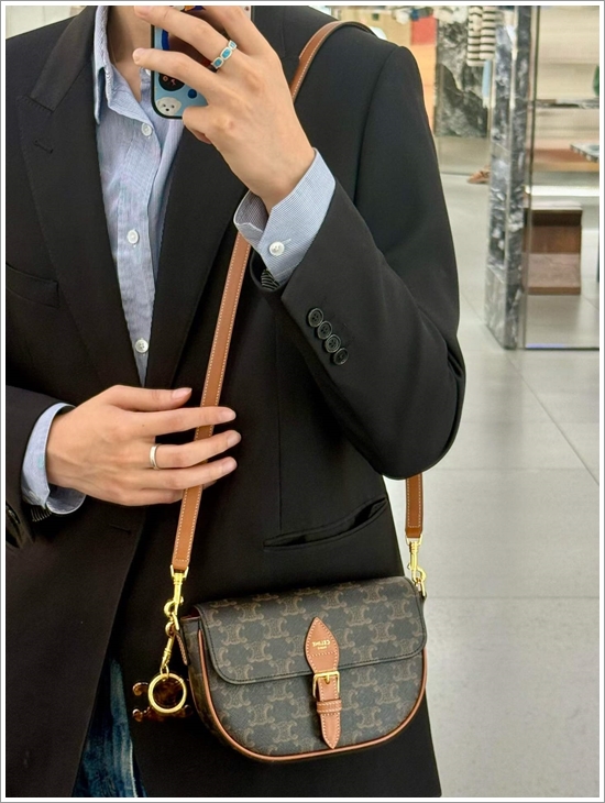 0003e089573b3bdd86a0374c3a2d68fb_1763090254_2247.jpg 0003e089573b3bdd86a0374c3a2d68fb_1763090254_2247.jpg