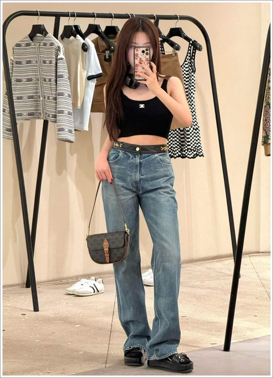 0003e089573b3bdd86a0374c3a2d68fb_1763090256_205.jpg 0003e089573b3bdd86a0374c3a2d68fb_1763090256_205.jpg