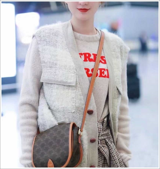 0003e089573b3bdd86a0374c3a2d68fb_1763090263_8458.jpg 0003e089573b3bdd86a0374c3a2d68fb_1763090263_8458.jpg