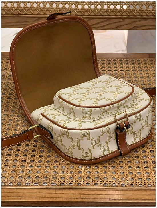 0003e089573b3bdd86a0374c3a2d68fb_1763090273_8137.jpg 0003e089573b3bdd86a0374c3a2d68fb_1763090273_8137.jpg