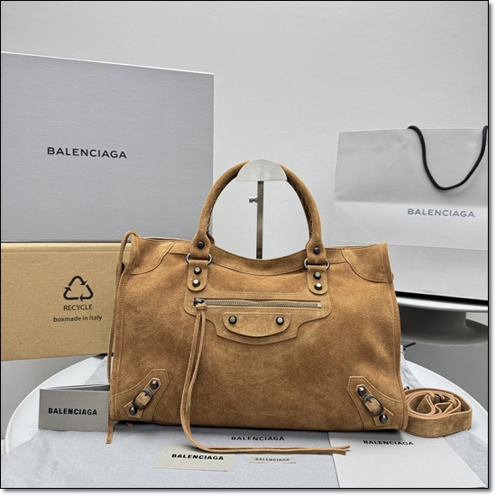 0a21a467ebc1f0edbc12169715ec9421_1763012073_9813.jpg 0a21a467ebc1f0edbc12169715ec9421_1763012073_9813.jpg