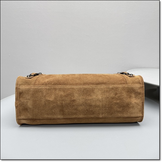 0a21a467ebc1f0edbc12169715ec9421_1763012081_0133.jpg 0a21a467ebc1f0edbc12169715ec9421_1763012081_0133.jpg