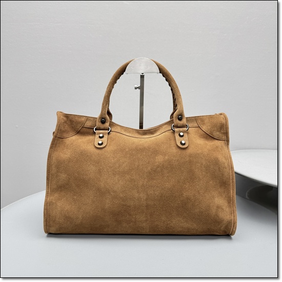 0a21a467ebc1f0edbc12169715ec9421_1763012081_3486.jpg 0a21a467ebc1f0edbc12169715ec9421_1763012081_3486.jpg