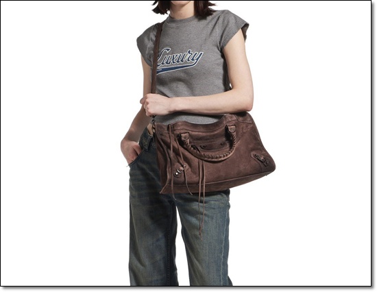 0a21a467ebc1f0edbc12169715ec9421_1763012168_7489.jpg 0a21a467ebc1f0edbc12169715ec9421_1763012168_7489.jpg