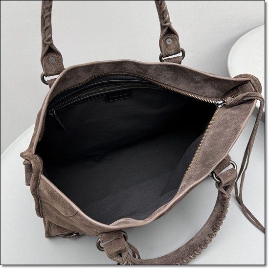 0a21a467ebc1f0edbc12169715ec9421_1763012201_6317.jpg 0a21a467ebc1f0edbc12169715ec9421_1763012201_6317.jpg