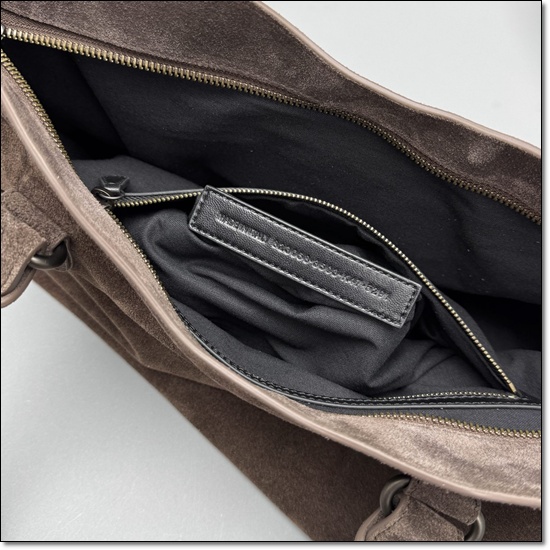 0a21a467ebc1f0edbc12169715ec9421_1763012208_1573.jpg 0a21a467ebc1f0edbc12169715ec9421_1763012208_1573.jpg