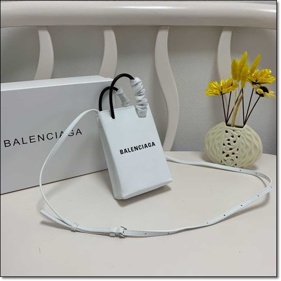 360ab92ed537c4365551cd992e0bed51_1764318002_6973.jpg 360ab92ed537c4365551cd992e0bed51_1764318002_6973.jpg