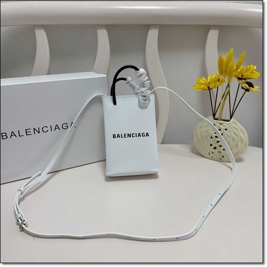 360ab92ed537c4365551cd992e0bed51_1764318003_564.jpg 360ab92ed537c4365551cd992e0bed51_1764318003_564.jpg