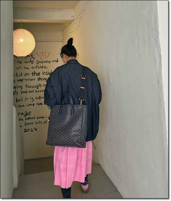 4840de7de333573999a10c6c30aa75fe_1764223629_6609.jpg 4840de7de333573999a10c6c30aa75fe_1764223629_6609.jpg