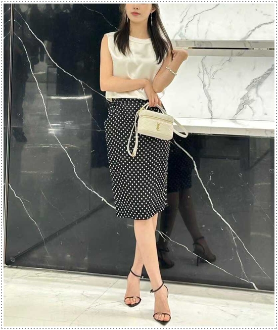 6c5cf741cb341b7f62e6323a3f381f83_1762234371_5035.jpg 6c5cf741cb341b7f62e6323a3f381f83_1762234371_5035.jpg