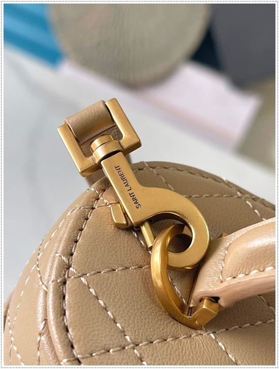 6c5cf741cb341b7f62e6323a3f381f83_1762234382_8856.jpg 6c5cf741cb341b7f62e6323a3f381f83_1762234382_8856.jpg