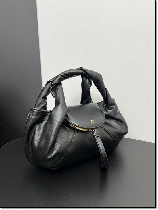 880841f0920ea5d3d4710d91f37a6012_1763422896_5727.jpg 880841f0920ea5d3d4710d91f37a6012_1763422896_5727.jpg