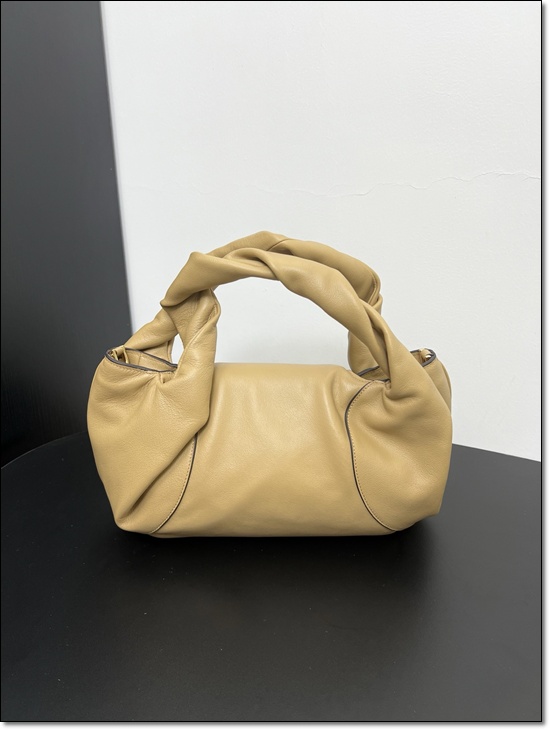 880841f0920ea5d3d4710d91f37a6012_1763422932_7083.jpg 880841f0920ea5d3d4710d91f37a6012_1763422932_7083.jpg