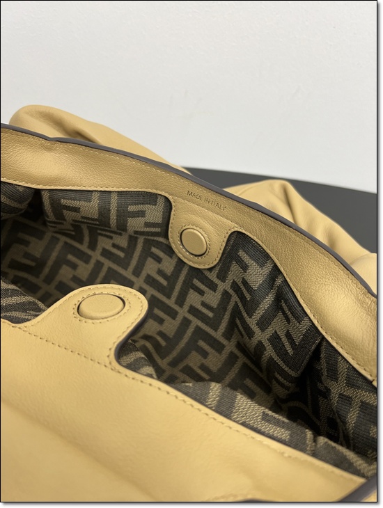 880841f0920ea5d3d4710d91f37a6012_1763422976_1501.jpg 880841f0920ea5d3d4710d91f37a6012_1763422976_1501.jpg