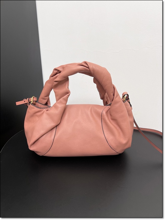 880841f0920ea5d3d4710d91f37a6012_1763423023_7335.jpg 880841f0920ea5d3d4710d91f37a6012_1763423023_7335.jpg