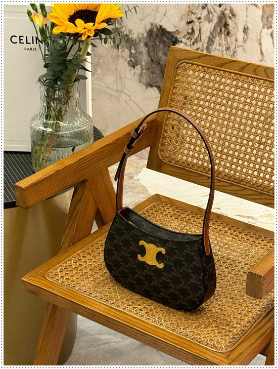 9157297354af1b981cb6270ff8dbbec1_1762414721_7494.jpg 9157297354af1b981cb6270ff8dbbec1_1762414721_7494.jpg