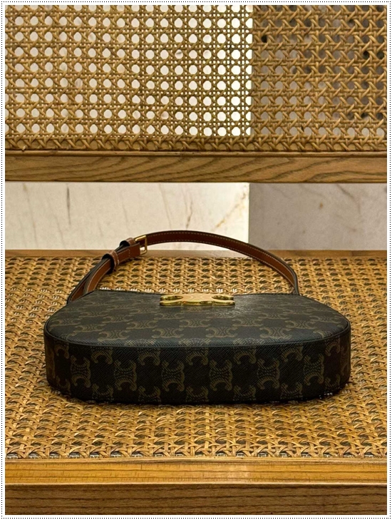 9157297354af1b981cb6270ff8dbbec1_1762414726_5981.jpg 9157297354af1b981cb6270ff8dbbec1_1762414726_5981.jpg