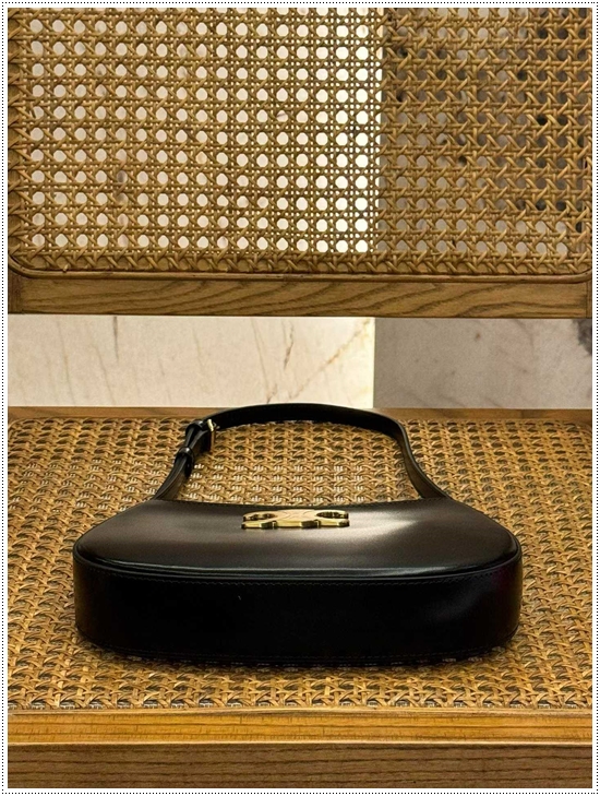 9157297354af1b981cb6270ff8dbbec1_1762414751_2307.jpg 9157297354af1b981cb6270ff8dbbec1_1762414751_2307.jpg