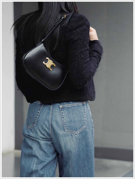 9157297354af1b981cb6270ff8dbbec1_1762414754_3695.jpg 9157297354af1b981cb6270ff8dbbec1_1762414754_3695.jpg