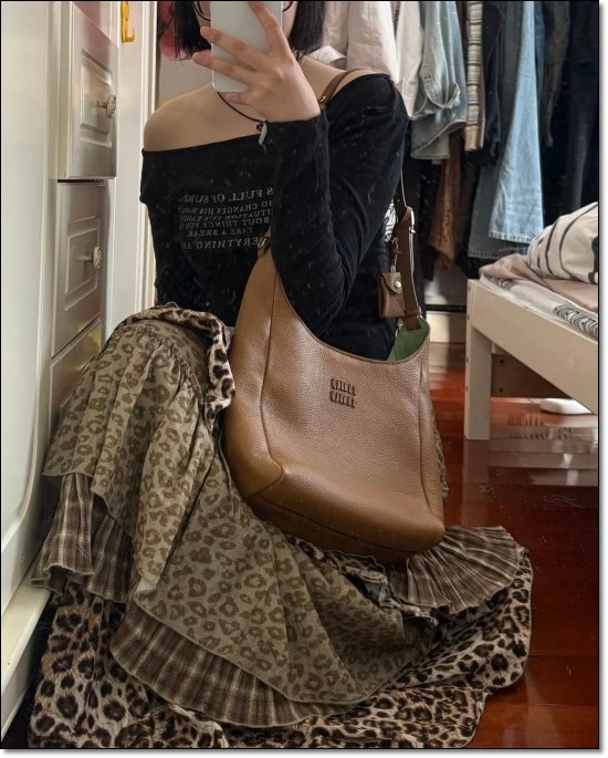 a07e2a92a3546489ebc8447a6729ebd2_1762329000_5125.jpg a07e2a92a3546489ebc8447a6729ebd2_1762329000_5125.jpg