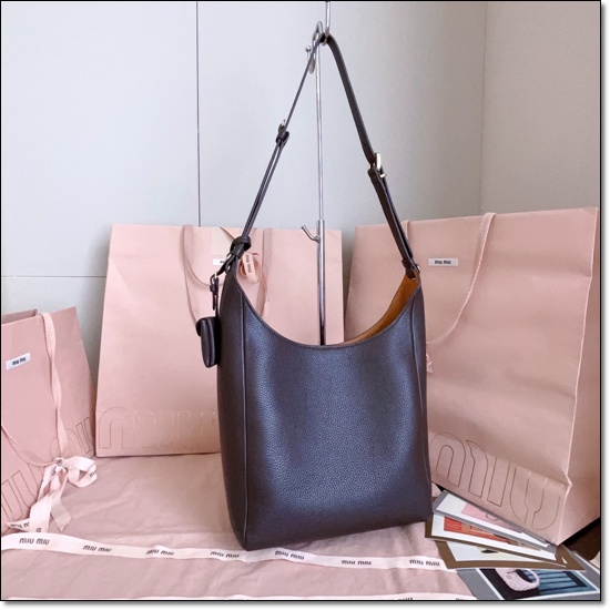 a07e2a92a3546489ebc8447a6729ebd2_1762329076_1165.jpg a07e2a92a3546489ebc8447a6729ebd2_1762329076_1165.jpg