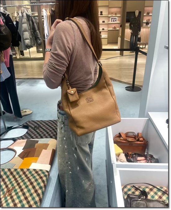 a07e2a92a3546489ebc8447a6729ebd2_1762329123_2518.jpg a07e2a92a3546489ebc8447a6729ebd2_1762329123_2518.jpg