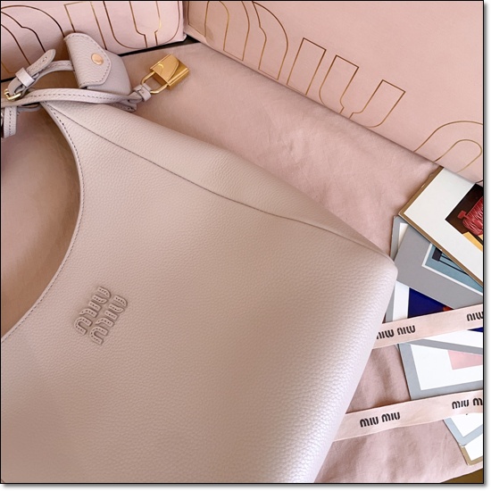 a07e2a92a3546489ebc8447a6729ebd2_1762329228_755.jpg a07e2a92a3546489ebc8447a6729ebd2_1762329228_755.jpg