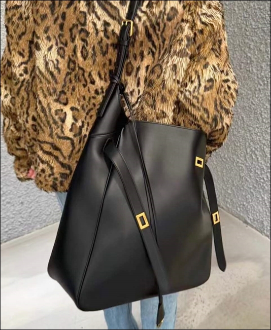 a894876dadc30feed5a0fe61c53403d2_1763360259_0139.jpg a894876dadc30feed5a0fe61c53403d2_1763360259_0139.jpg