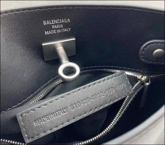 a894876dadc30feed5a0fe61c53403d2_1763360286_7482.jpg a894876dadc30feed5a0fe61c53403d2_1763360286_7482.jpg