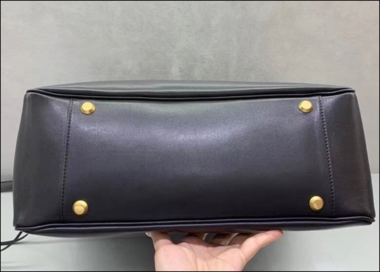 a894876dadc30feed5a0fe61c53403d2_1763360378_4002.jpg a894876dadc30feed5a0fe61c53403d2_1763360378_4002.jpg