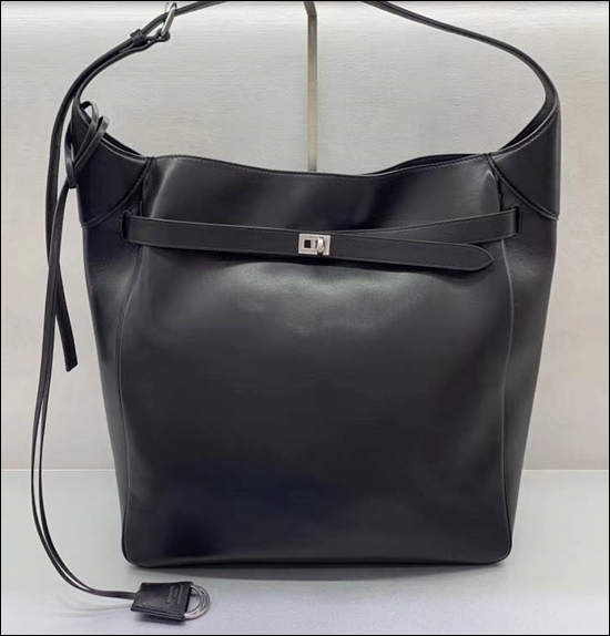 a894876dadc30feed5a0fe61c53403d2_1763360403_5285.jpg a894876dadc30feed5a0fe61c53403d2_1763360403_5285.jpg