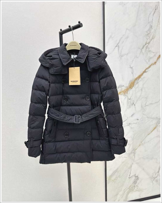 b8ed9e419fbb4e2a6e49de8a08b793ee_1762754031_9316.jpg b8ed9e419fbb4e2a6e49de8a08b793ee_1762754031_9316.jpg