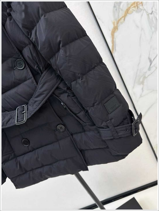 b8ed9e419fbb4e2a6e49de8a08b793ee_1762754034_971.jpg b8ed9e419fbb4e2a6e49de8a08b793ee_1762754034_971.jpg