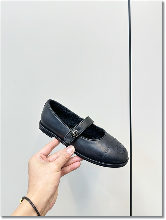 c4bdfd0ba47f404d761307e330fd66ff_1763423932_9601.jpg c4bdfd0ba47f404d761307e330fd66ff_1763423932_9601.jpg