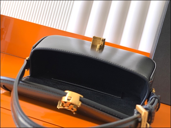 d0aab01d43fccdc5b4a5ce206908095a_1763016675_5645.jpg d0aab01d43fccdc5b4a5ce206908095a_1763016675_5645.jpg