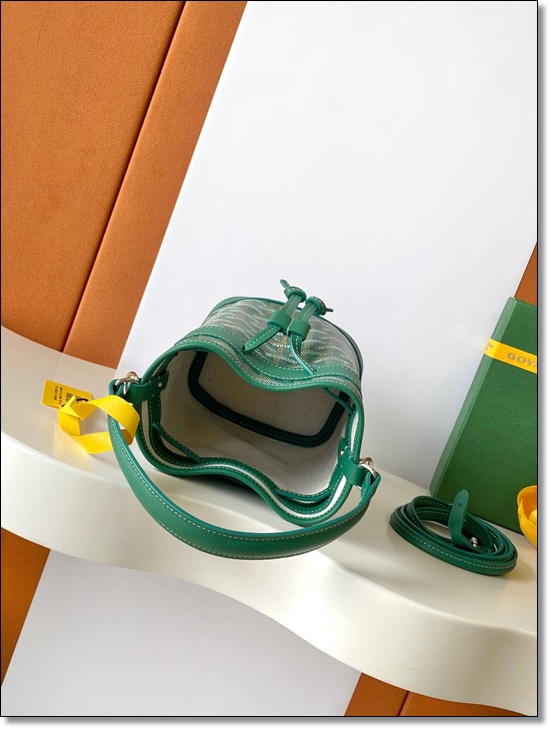 d21297243724669c31327df9bcf31a0a_1762820073_0683.jpg d21297243724669c31327df9bcf31a0a_1762820073_0683.jpg