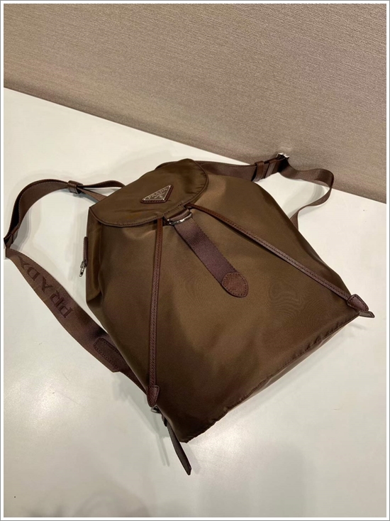 d7b19e50a296f5da4f8df16e5174b9c9_1763630757_1168.jpg d7b19e50a296f5da4f8df16e5174b9c9_1763630757_1168.jpg