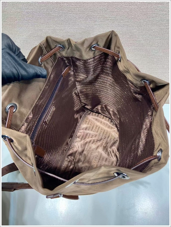 d7b19e50a296f5da4f8df16e5174b9c9_1763630760_9398.jpg d7b19e50a296f5da4f8df16e5174b9c9_1763630760_9398.jpg