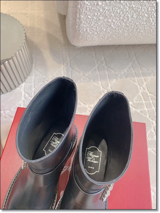 e855bd4694fb2b4ca8d7d7eee6f24f09_1762233623_122.jpg e855bd4694fb2b4ca8d7d7eee6f24f09_1762233623_122.jpg