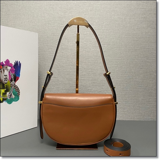 0014405f7bb68b4076121d67f829ec85_1765768435_758.jpg 0014405f7bb68b4076121d67f829ec85_1765768435_758.jpg