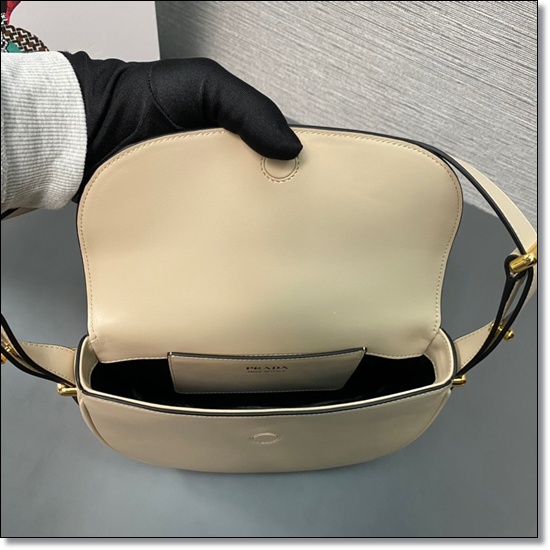 0014405f7bb68b4076121d67f829ec85_1765768512_2438.jpg 0014405f7bb68b4076121d67f829ec85_1765768512_2438.jpg