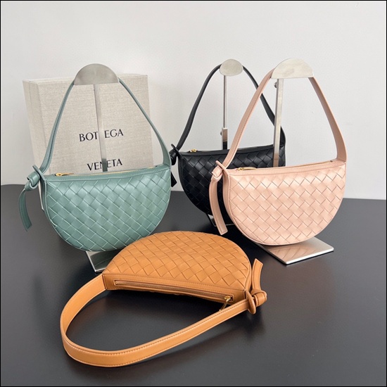 21d0e58f4245ea65c795a20545e49001_1765327480_9198.jpg 21d0e58f4245ea65c795a20545e49001_1765327480_9198.jpg