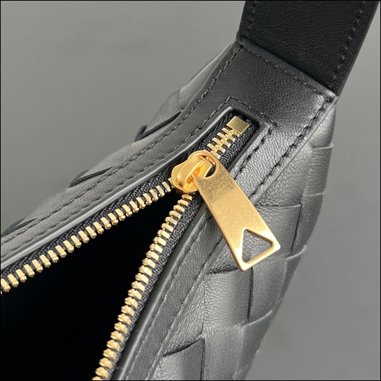 21d0e58f4245ea65c795a20545e49001_1765327502_6859.jpg 21d0e58f4245ea65c795a20545e49001_1765327502_6859.jpg